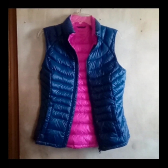 Ideology puffer jacket vest with pockets - Picture 5 of 5